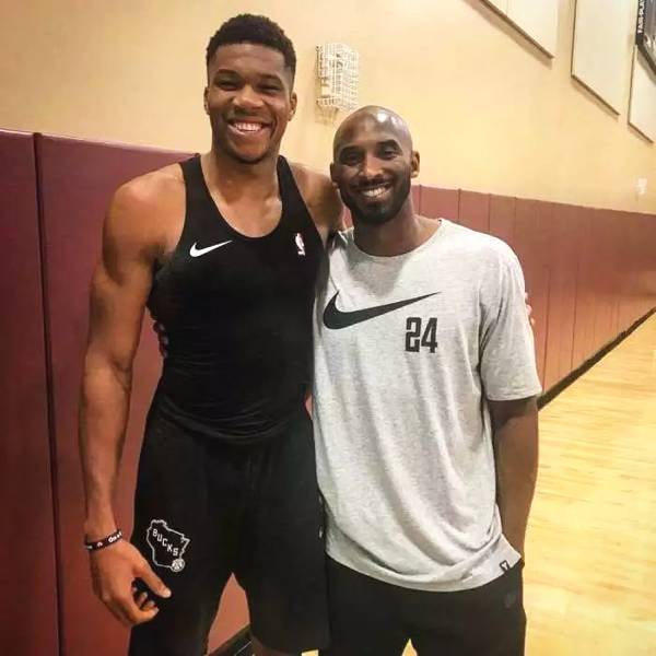 不止姆哈大战！世界杯小组赛还有这些比赛值得关注（精彩不止姆哈对决：世界杯小组赛这些场次同样看点十足）