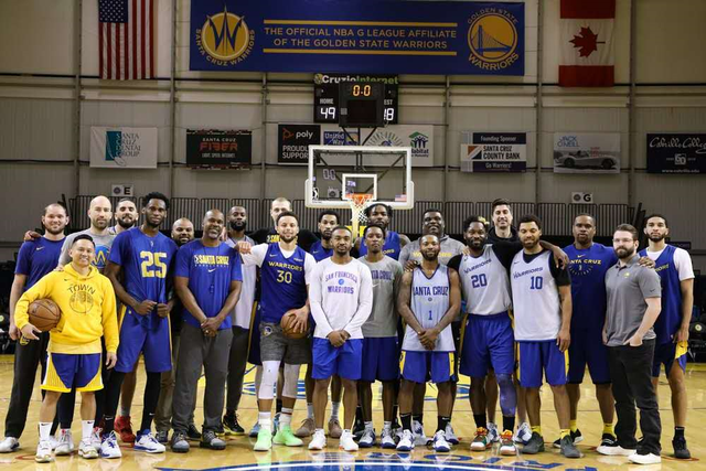 34岁阿联酋国脚奥马尔宣布退役，曾斩获亚洲足球先生（阿联酋国脚奥马尔34岁挂靴，曾获亚洲足球先生）