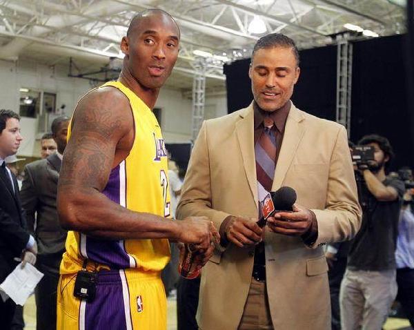 张镇麟替补登场，展现惊人实力（替补出战的张镇麟大放异彩）