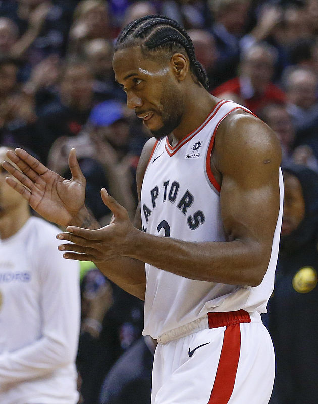 点球大战十人温哥华白浪6-5洛杉矶晋级四强，孙兴慜双响+失点（十人温哥华白浪点球6-5淘汰洛杉矶进四强，孙兴慜梅开二度且罚丢点球）